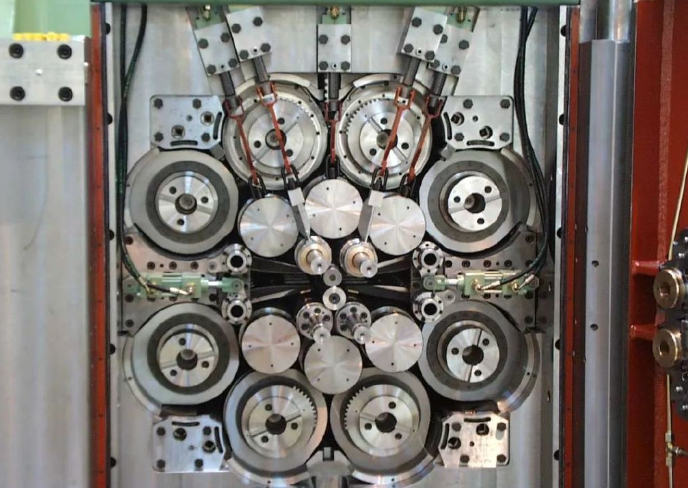 20輥軋機(jī)輥系存放、安裝、使用及保養(yǎng)